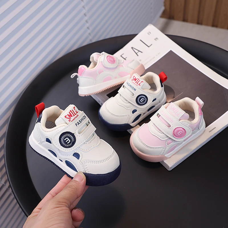 秋冬男女宝宝学步鞋婴儿鞋子机能鞋软底透气运动鞋3女童单鞋1岁2