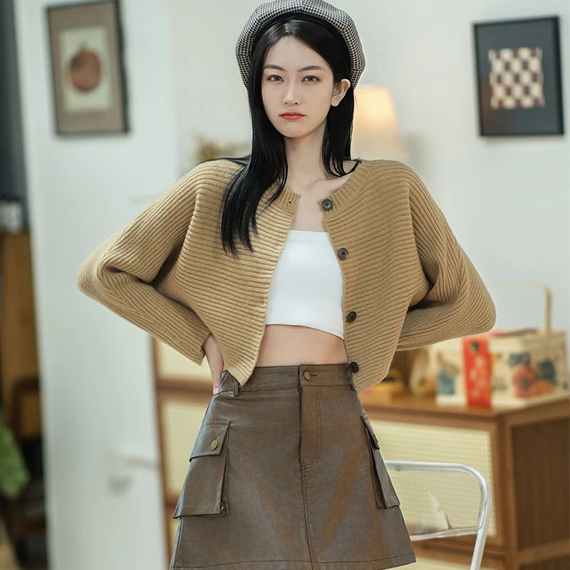 小香风女纯装2025新款韩剧穿搭针织秋季洋气蝙蝠袖针织衫