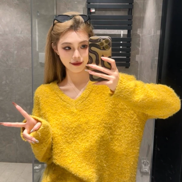 羊毛软糯圈圈纱宽松V领毛衣外套女慵懒风时尚百搭保暖套头针织衫