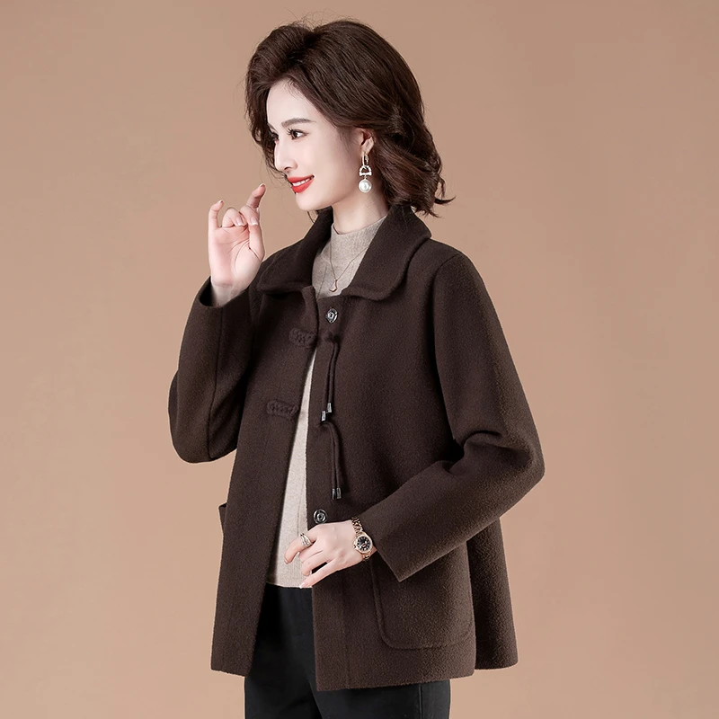 妈妈秋装洋气短款外套中年妇女冬装上衣中老年人女水貂绒开衫外衣