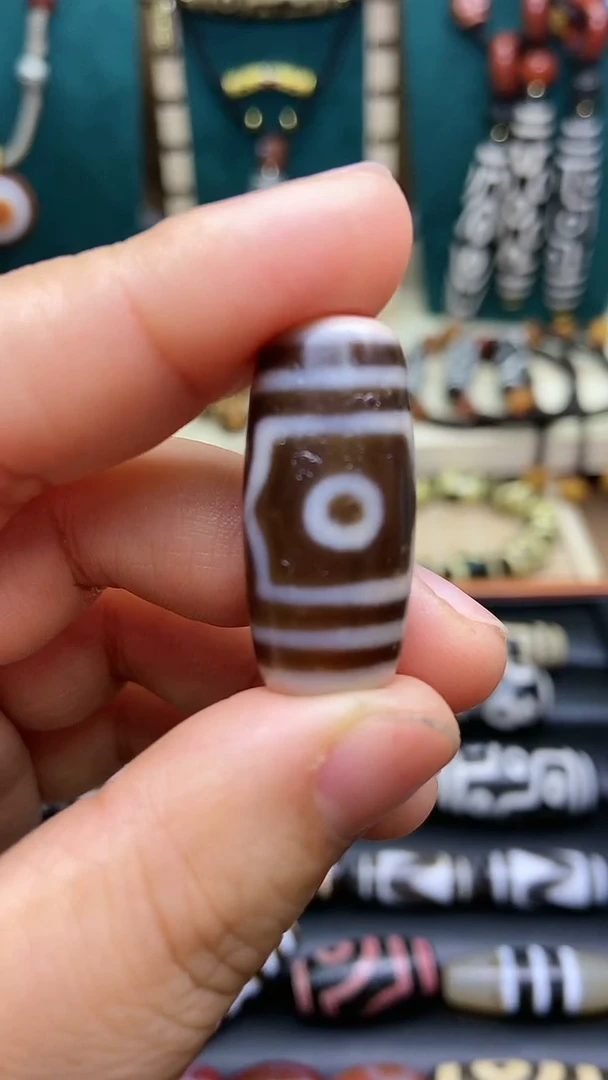 【闪购商品】玛瑙/玉髓单珠未镶嵌3眼