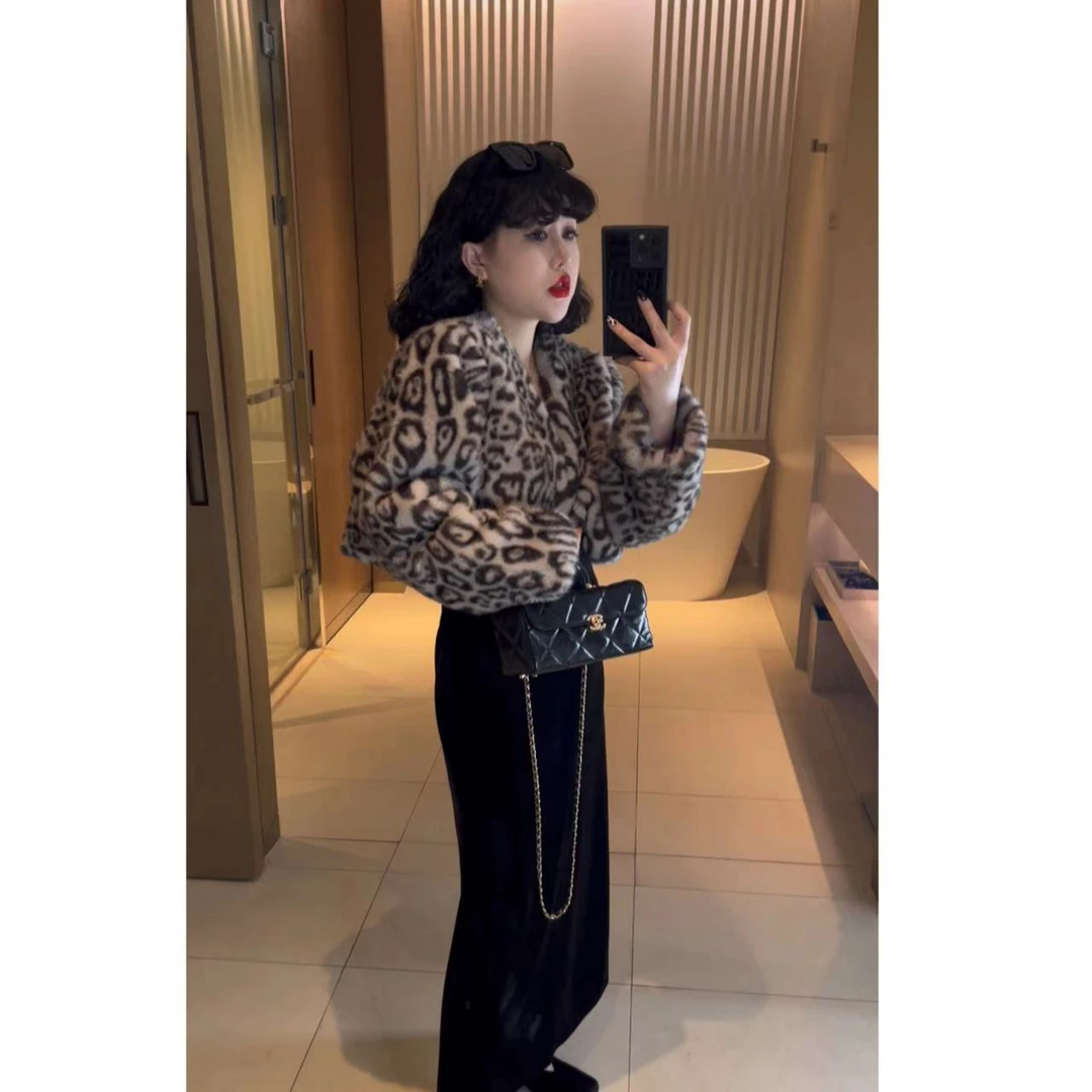 3332#（轻量时尚）高腰豹纹外套