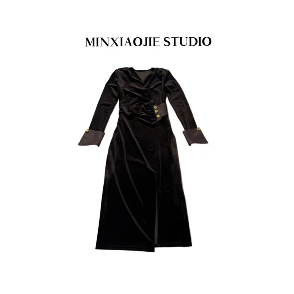 8057#秋冬高级感收腰丝绒拼皮连衣裙