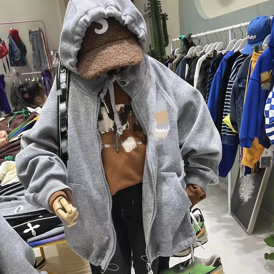 童装实体偶有微瑕