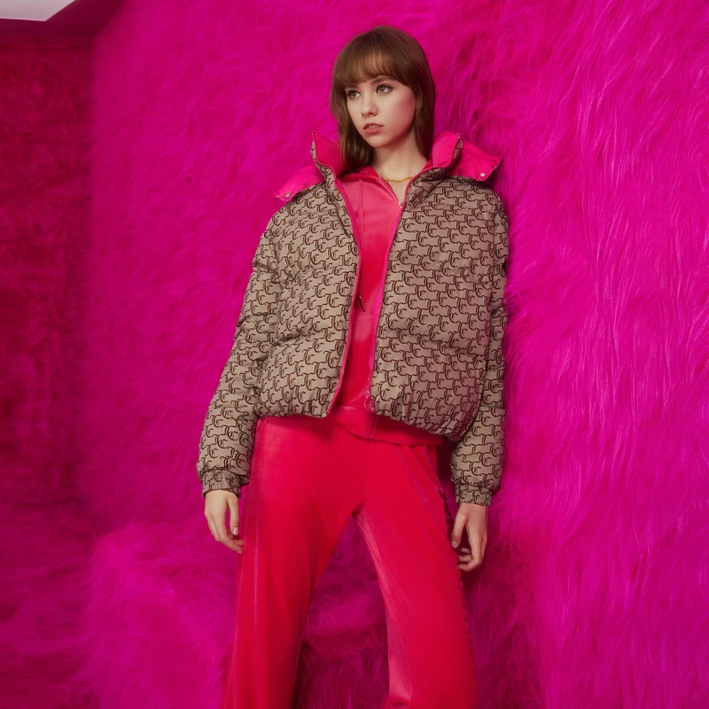 橘滋冬日限定logo印花老花女式羽绒服