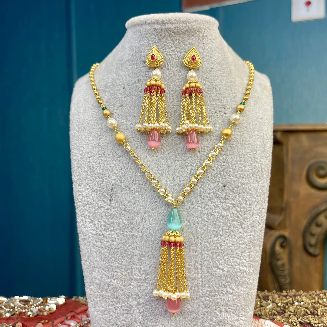 铜合金玻璃项链 04212印度春夏项链套装古风金色民族风宫廷风百搭