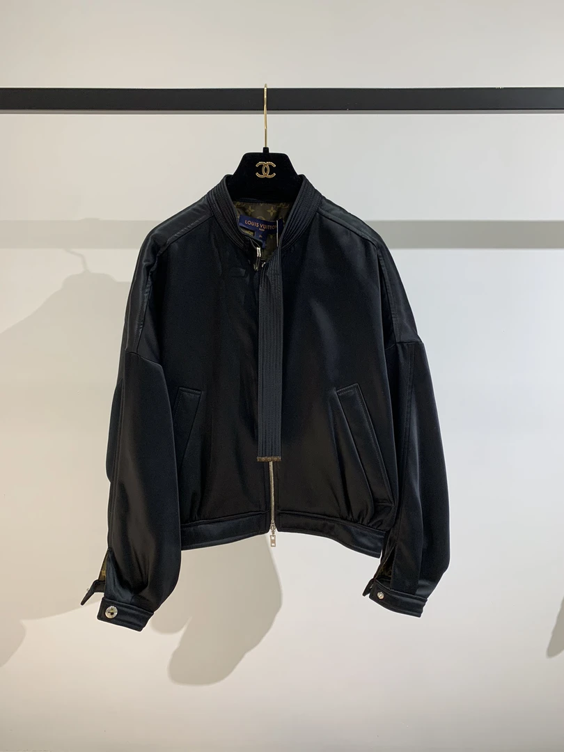 99新路易威登LV 夹克外套 36码 00128