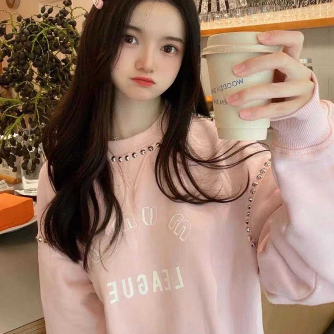 99新Miu Miu 缪缪 女士成衣染色铆钉装饰卫衣 XS码 00258