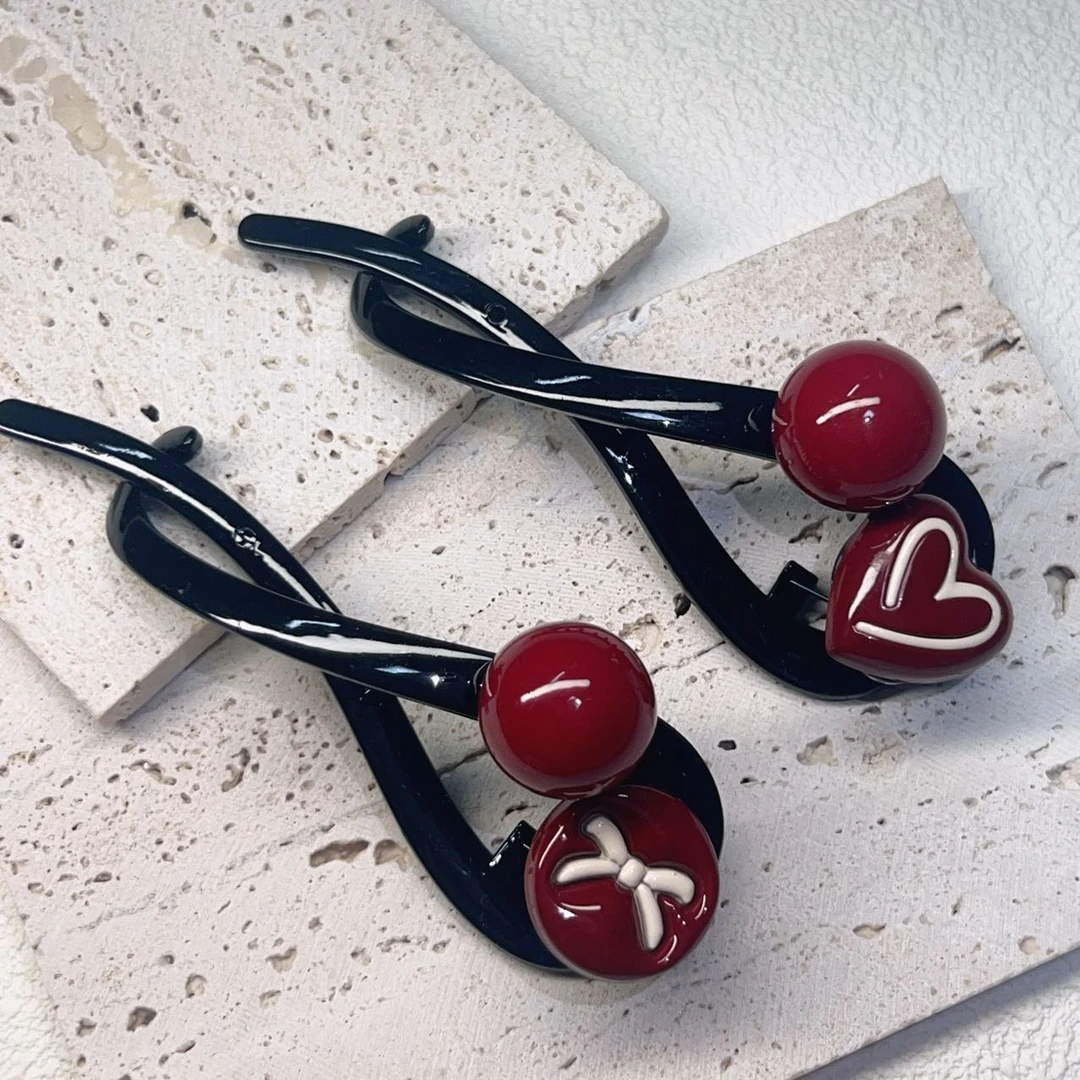 MY SISTERS韩饰立体蝴蝶结爱心休闲百搭一字盘头扭扭夹L122303