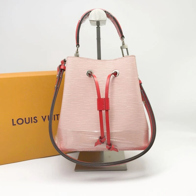 95新 LouisVuitton/路易威登 诚二手 LV粉色水波纹水桶包 98新