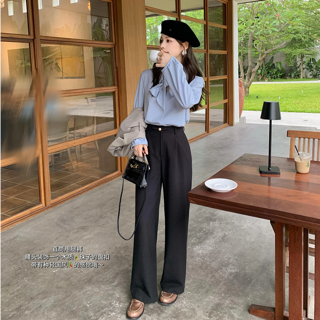 花栗鼠小姐     盘扣西裤 可休闲佰搭亦可时髦篙级感通勤！