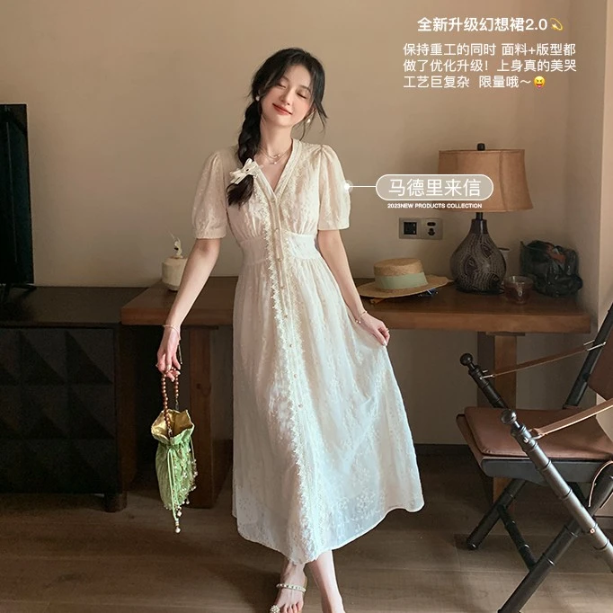 花栗鼠小姐sweet 黑白交响曲马德里来信 复古甜连衣裙美美入夏天