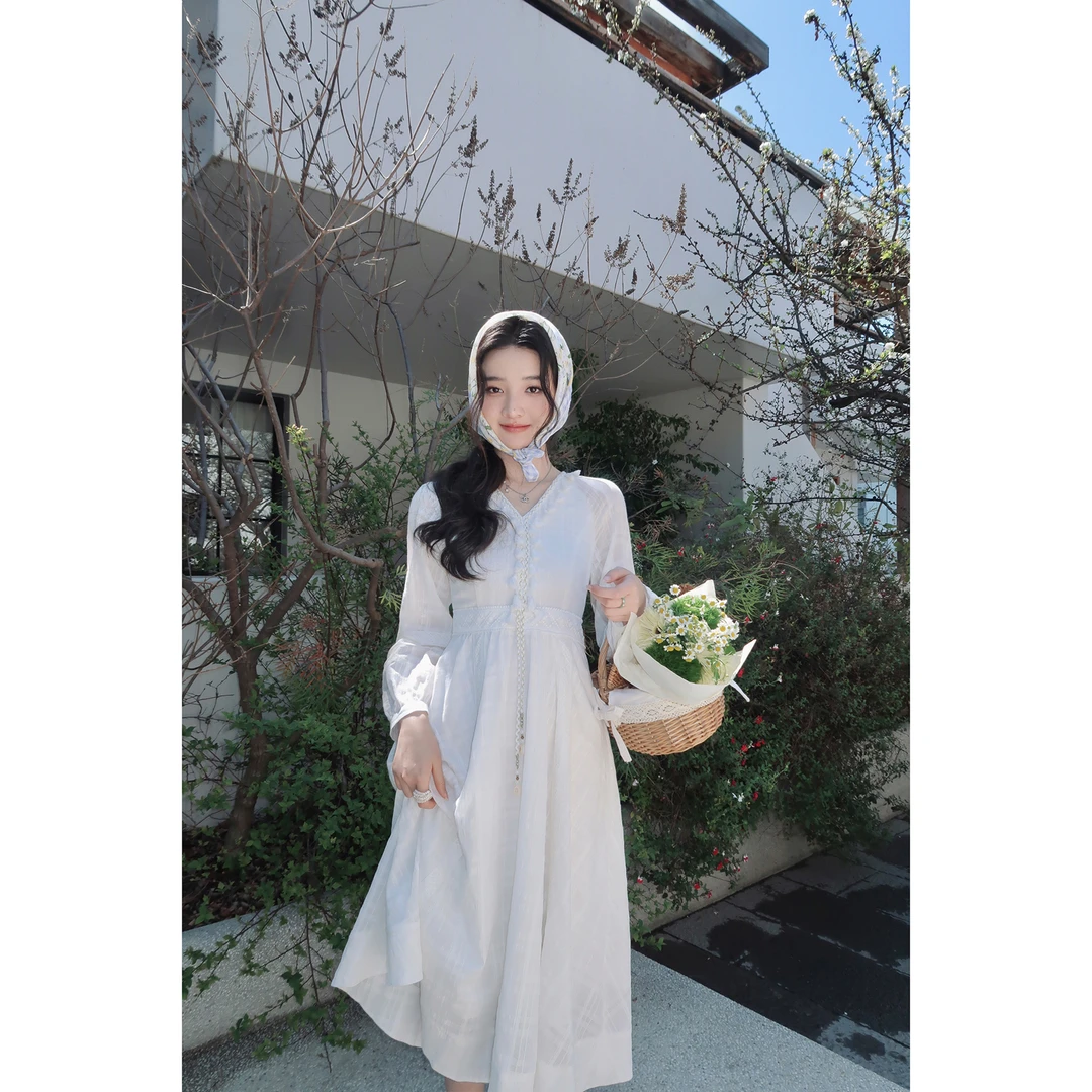 花栗鼠小姐 sweet 轻法假日 田园法式浪漫&民族度假风2色裙