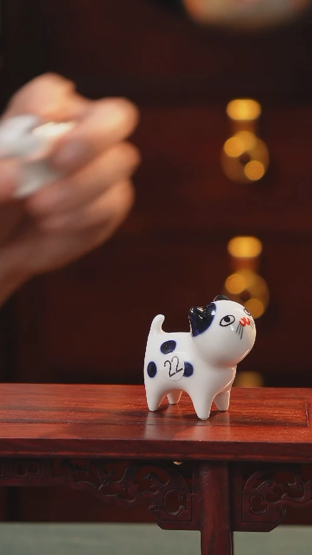 【闪购商品】摆件  手工陶瓷无孔小老虎瓷器