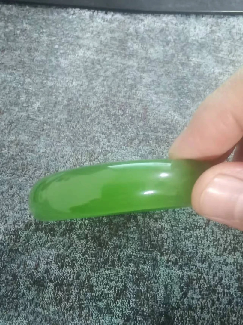 D10 冰阳标准色绿色010绿籽料