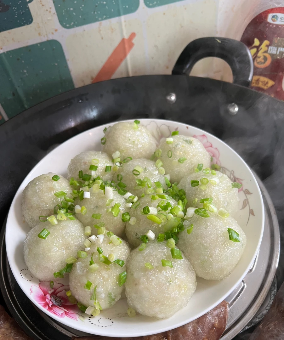 寿县特产农家自制纯手工糯米煎饼圆子农村大席圆子家乡的味道
