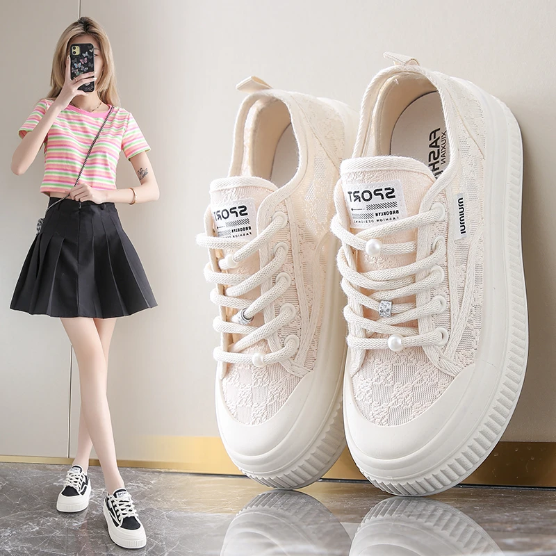 镂空小白鞋女士2025春夏百搭透气平厚底休闲软底网纱单鞋网面板鞋
