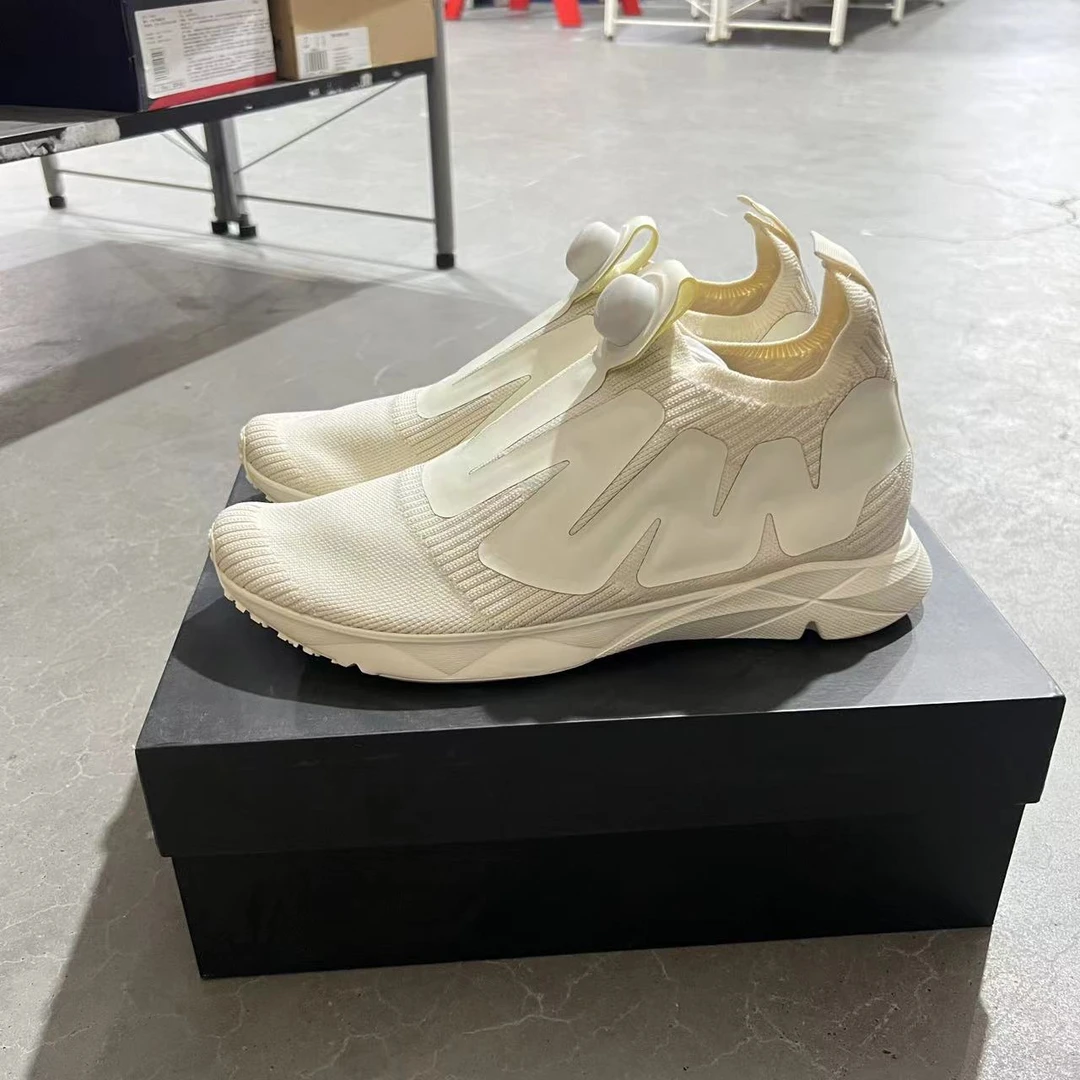 【什么都有】Reebok锐步 男女同款轻便低帮透气跑步鞋 CN1880