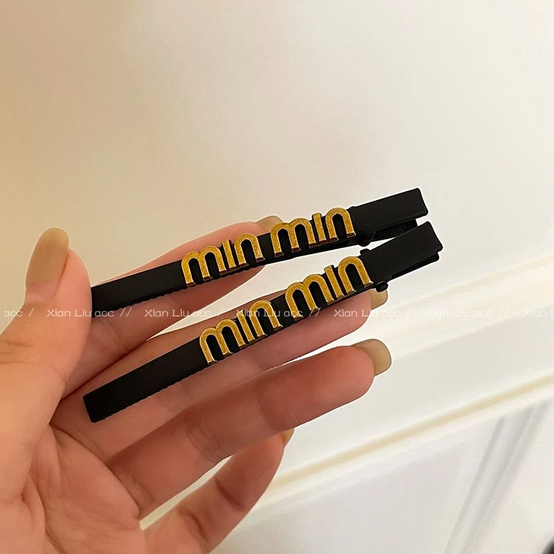 高级感秋冬磨砂侧边夹子头饰发夹2023年新款高端一字夹刘海夹发饰