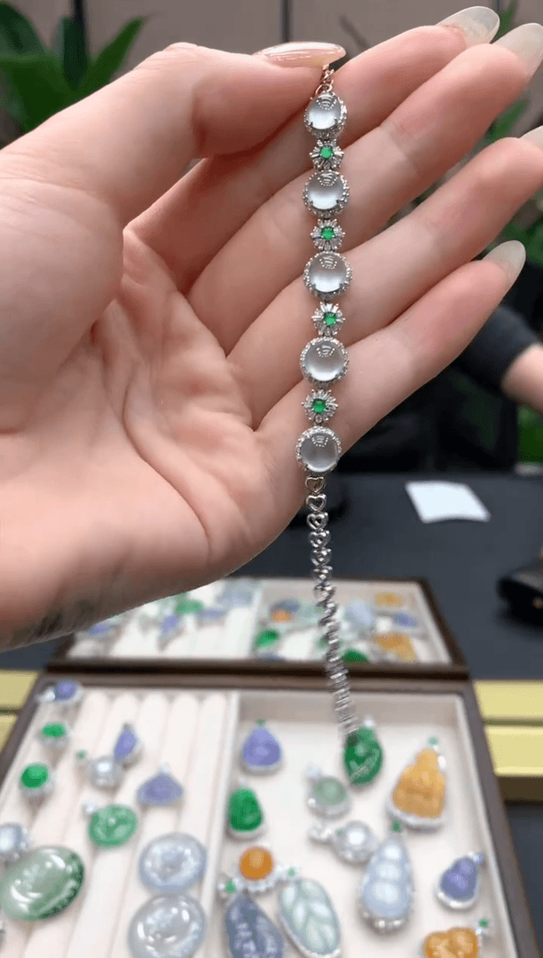 【闪购商品】翡翠手链18K金镶嵌手链
