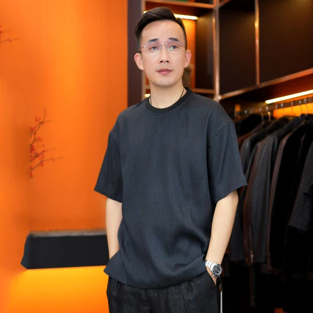 香云纱弹力缎面桑蚕丝圆领T恤中国风夏装短袖百搭上衣复古男士