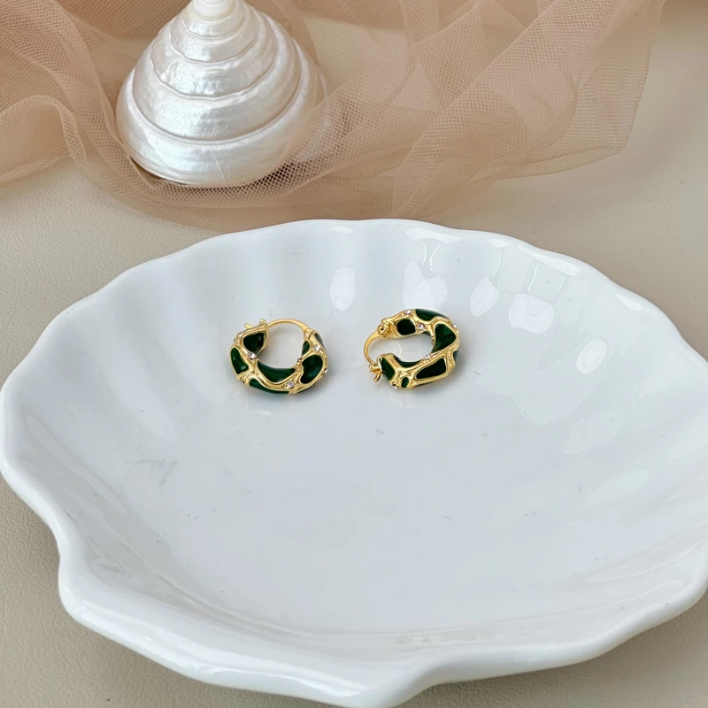 铜合金珐琅耳饰 7399  绿色熔岩耳钉女个性时尚气质轻奢耳饰