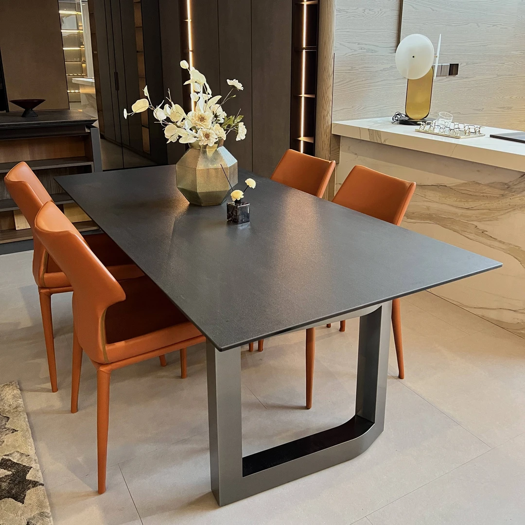 意大利进口拉米娜岩板餐桌网红黑武士芬迪岩板餐桌别墅大平层餐桌