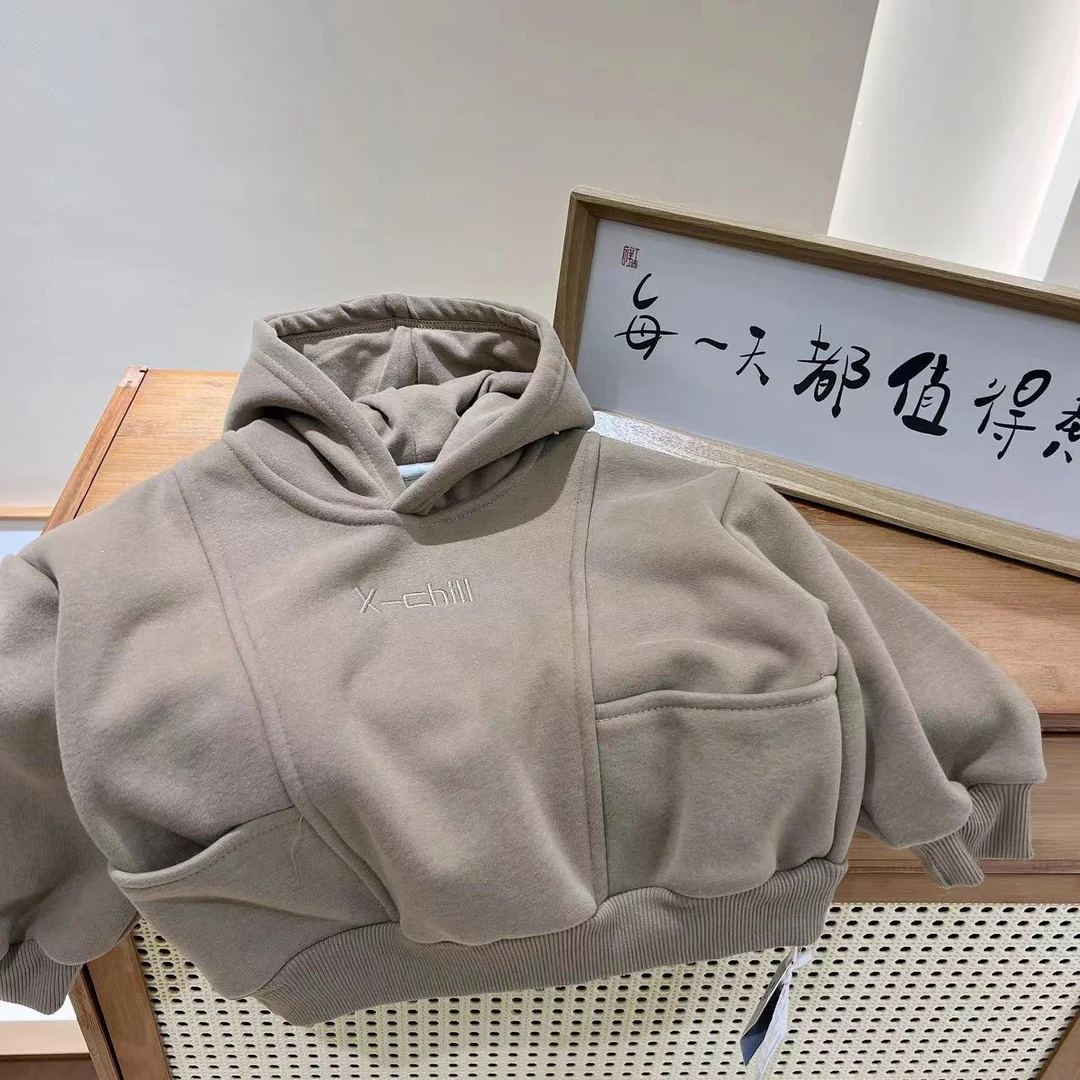 004-立体口袋戴帽卫衣，儿童休闲韩版高领连帽加绒加厚卫衣