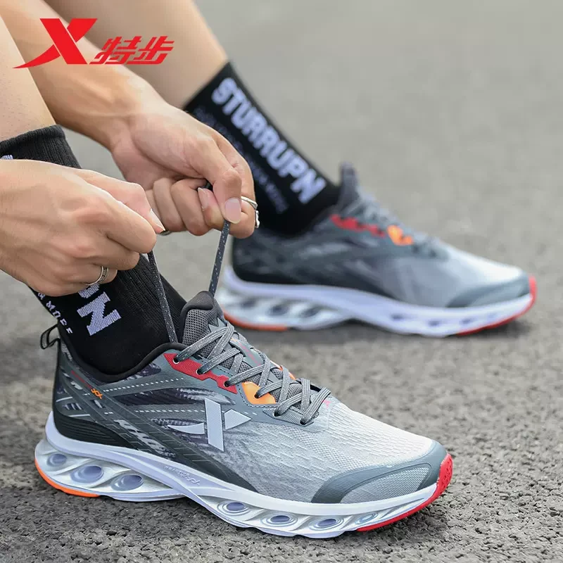 特步男鞋减震旋新款跑步鞋秋季网面运动鞋男士休闲鞋健身鞋跑鞋男
