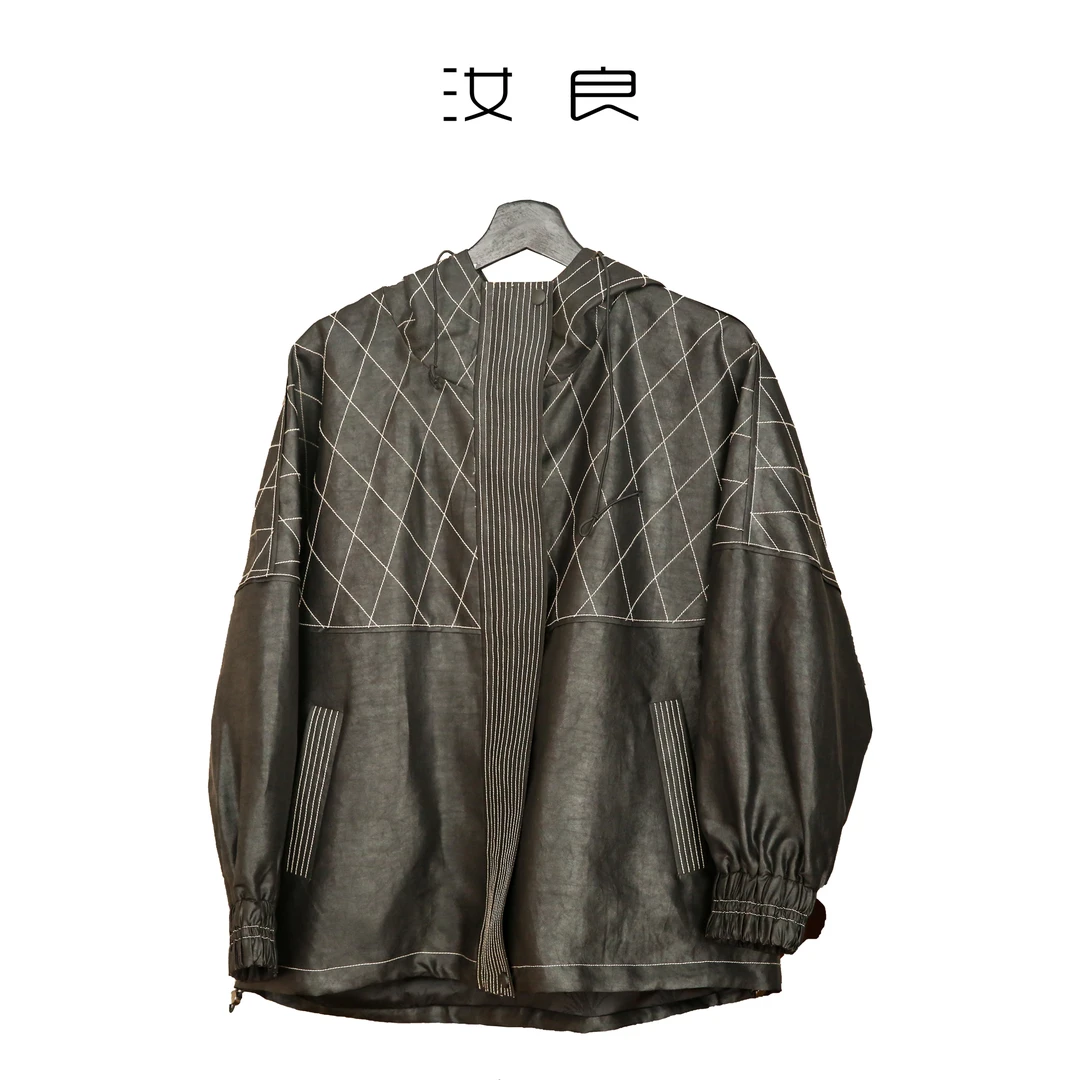 时尚百搭明线连帽上衣