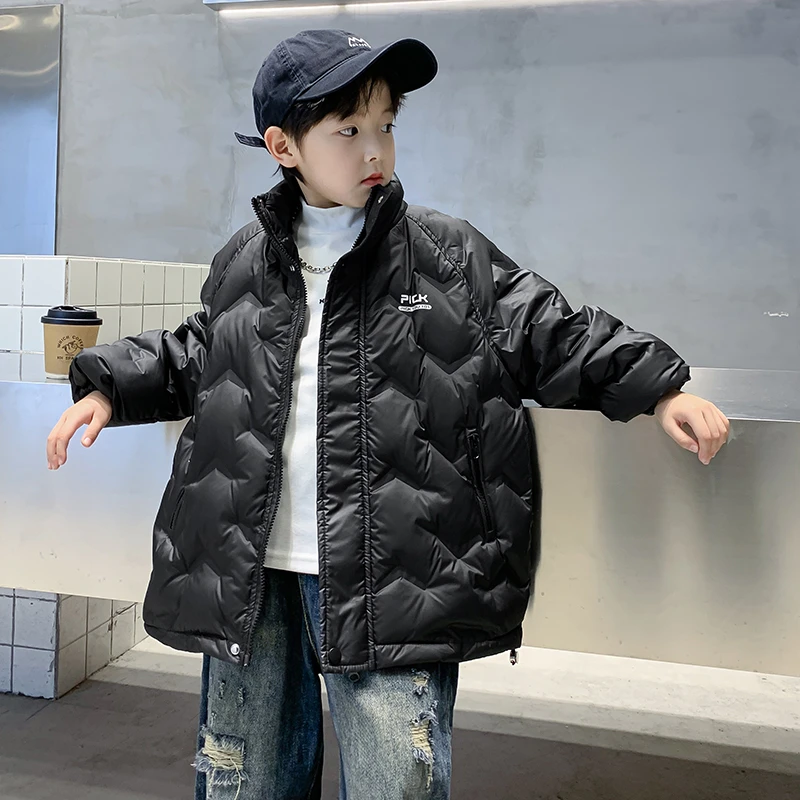 男童加厚轻薄羽绒服冬装2023新款儿童男孩小孩冬季外套保暖中大童