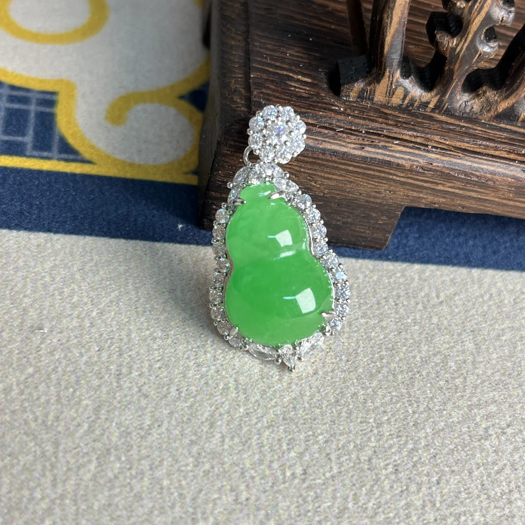 翡翠吊坠（AY27）多样发其一