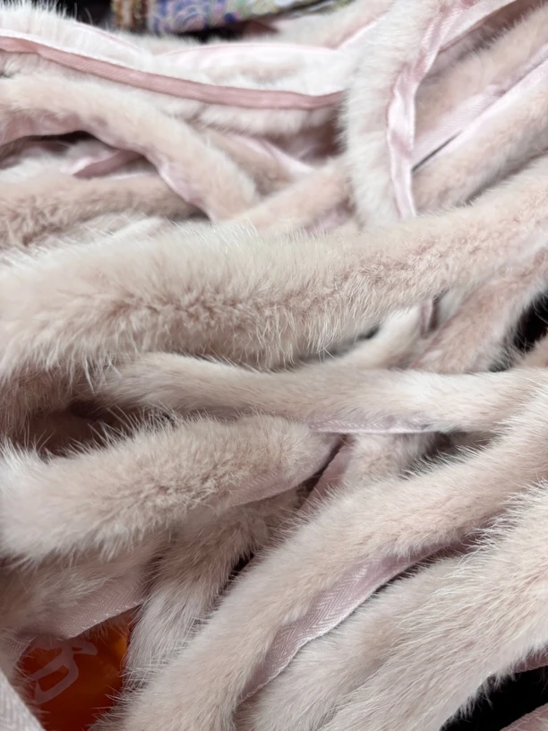 粉色水貂毛条 服装配饰领口袖口毛条