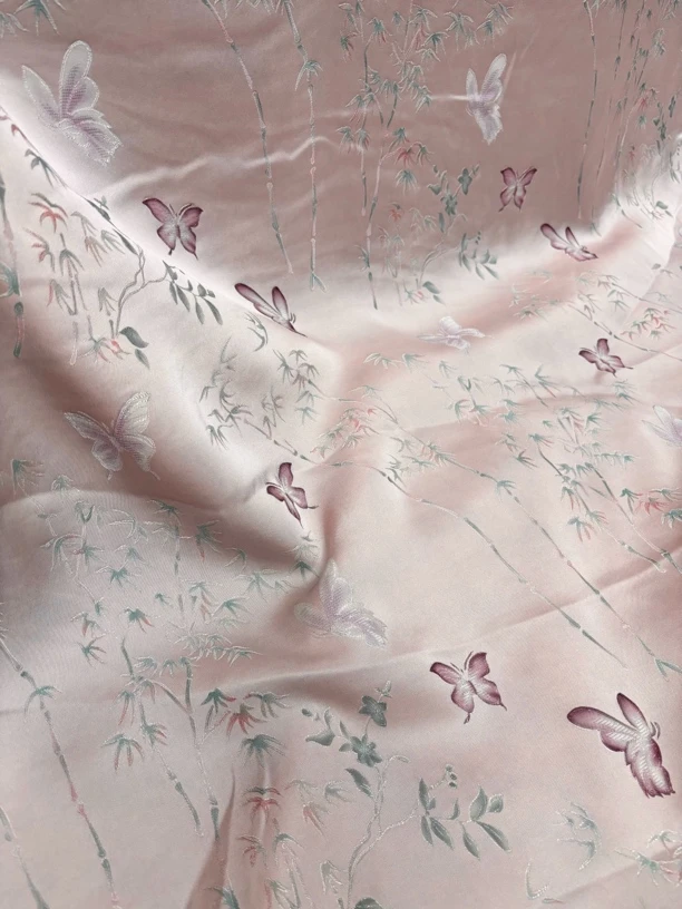 仙女粉 蝴蝶戏竹 定位印花 国风服装面料
