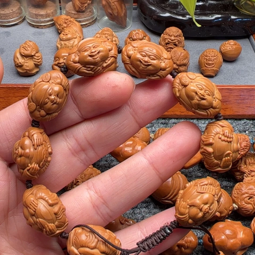 【闪购商品】橄榄核吊坠横财