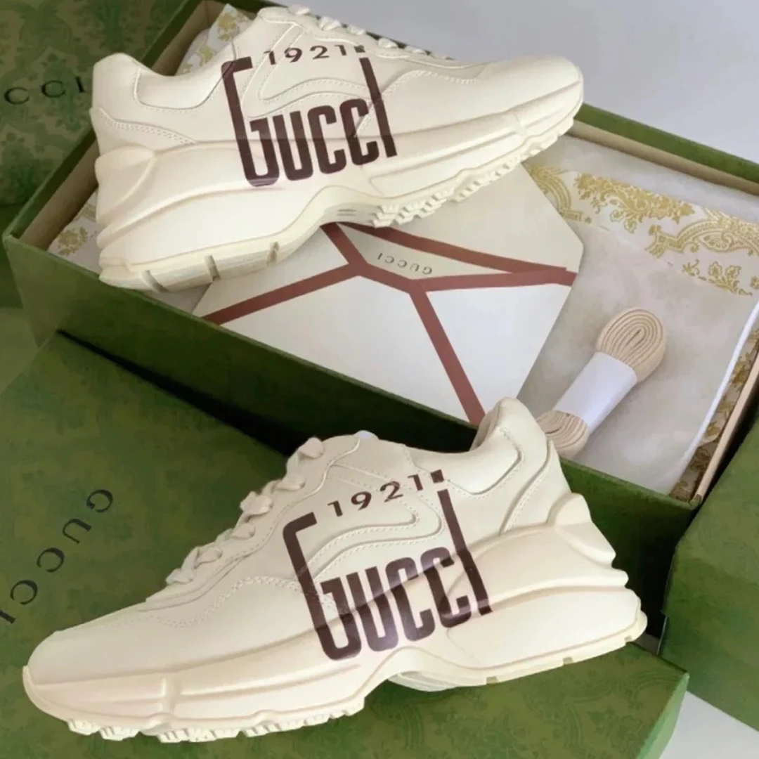 全新带盒 Gucci Rhyton1921字母老爹鞋 象牙白