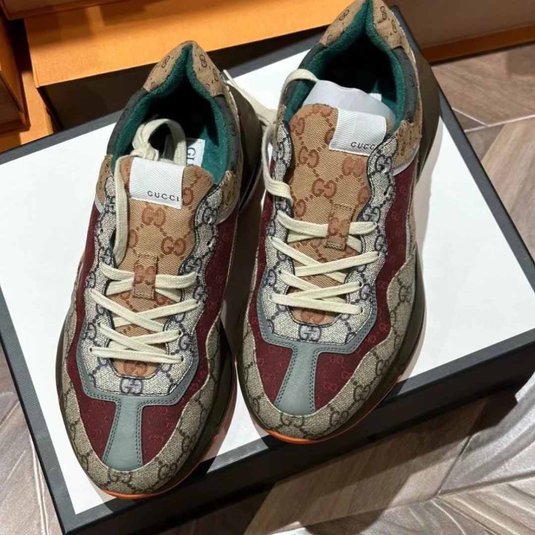 全新带盒 Gucci Rhyton印花老爹鞋 红棕色