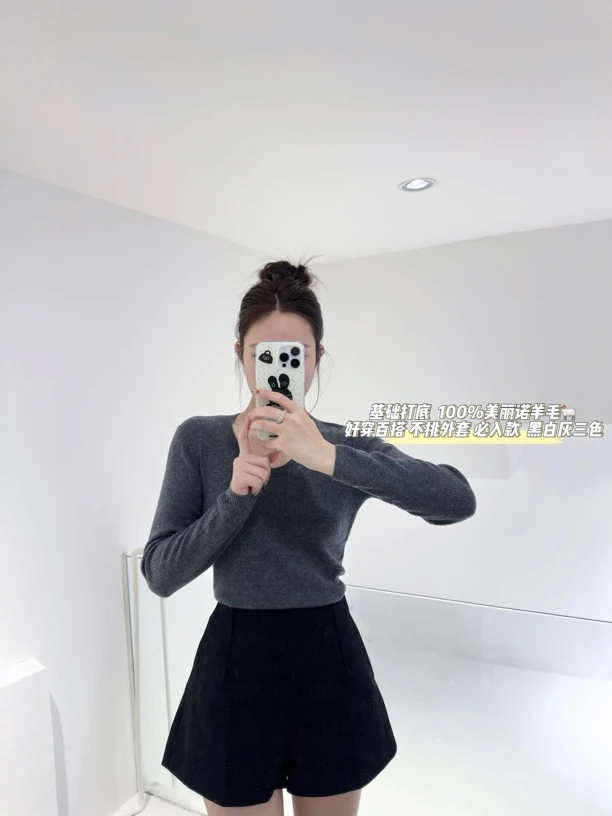 秋冬基础圆领打底针织上衣