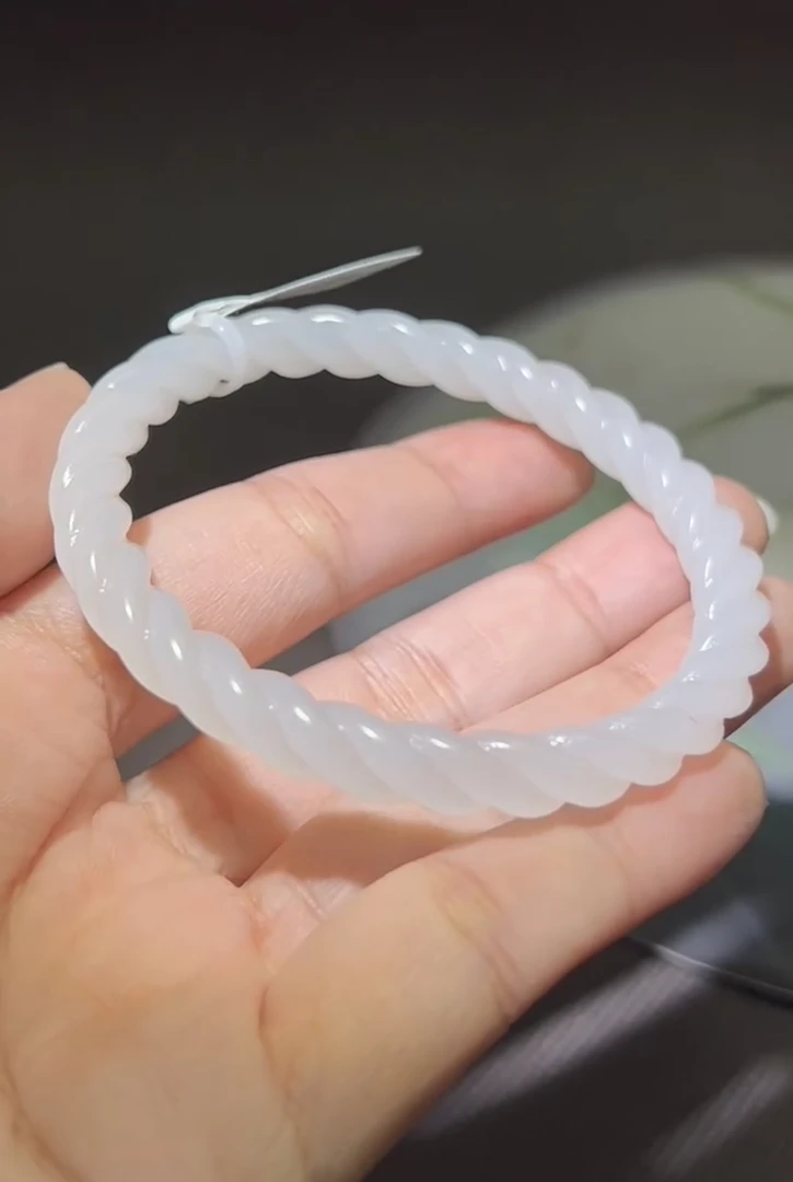 和田玉 麻花圆条 手镯