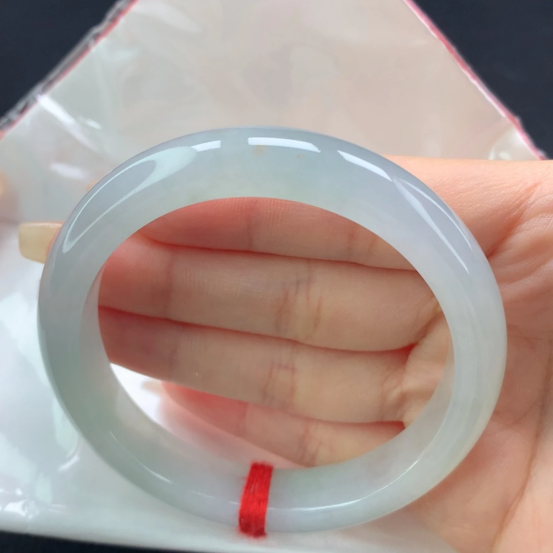 翡翠手镯未镶嵌（28号）