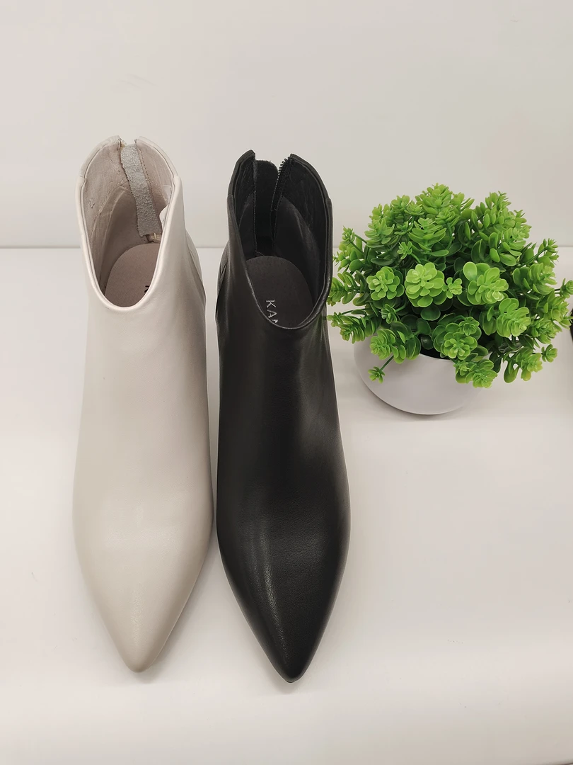 【*不*退*不*换】康奈11406014尖头真皮细跟短靴女时尚高跟靴