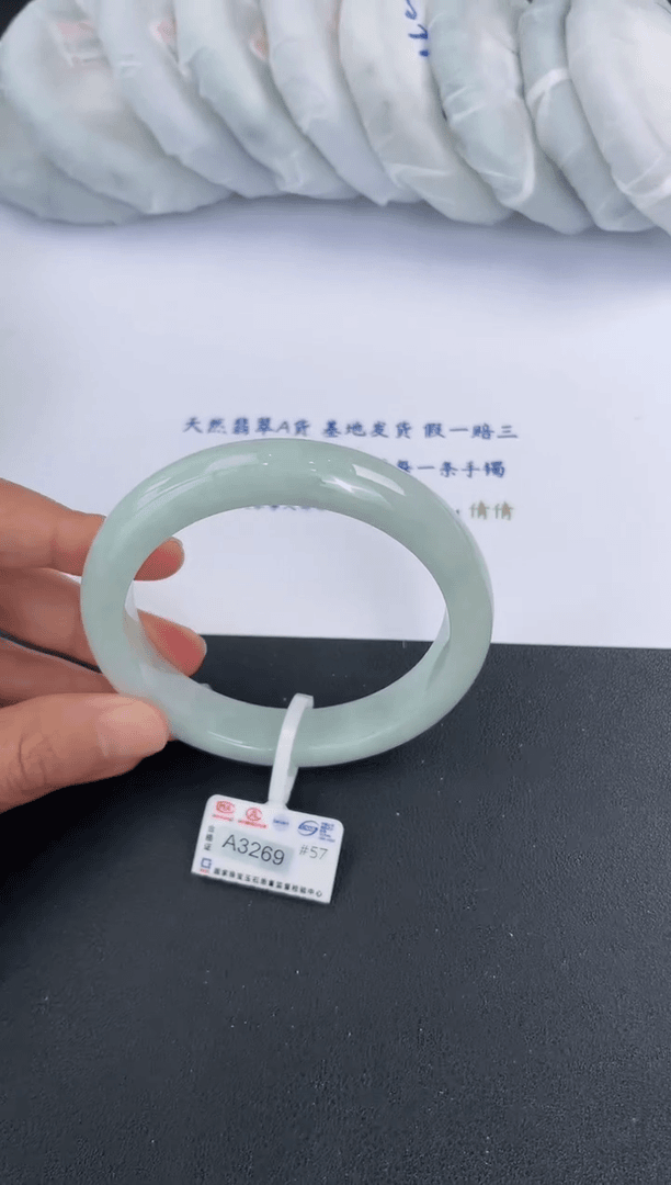 【闪购商品】翡翠手镯未镶嵌基地发货K5936 57+