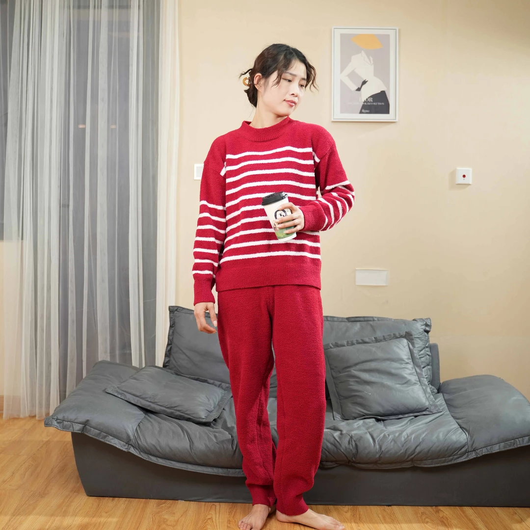 【明星同款】柔软慕斯条纹半边绒家居服情侣外穿时尚舒适圆领睡衣