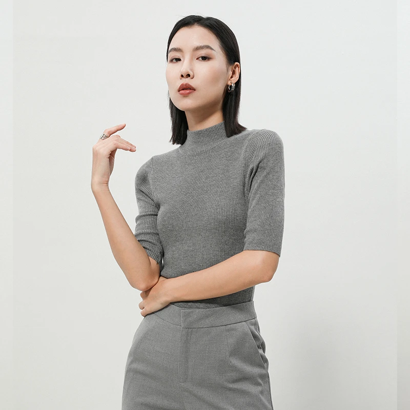 西野妮-针织衫2025秋季新款半高领打底衫女简约修身基础内搭21120