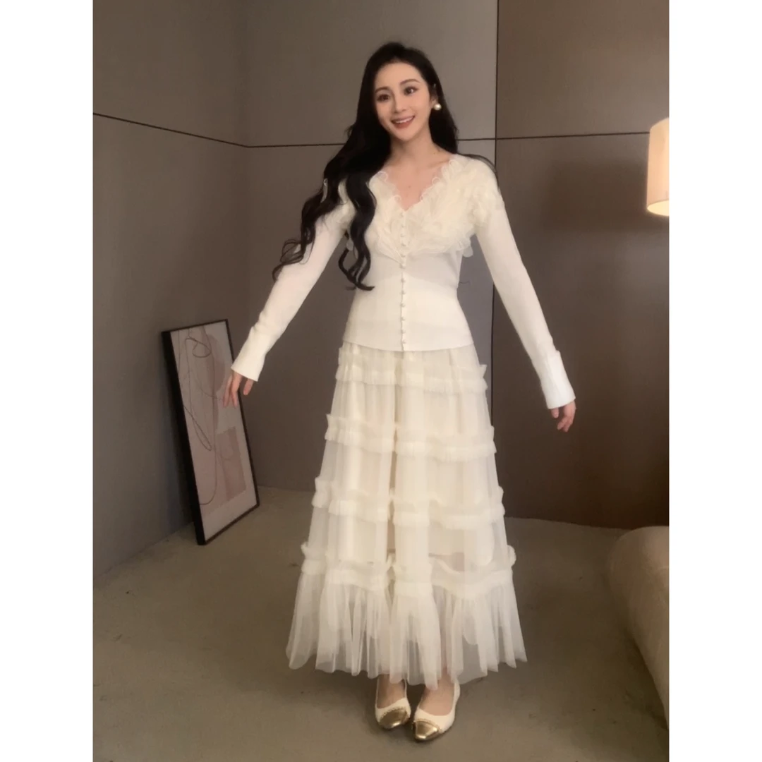 XINYI【枫丹白露】秋季定制绣花针织毛衣女显瘦百搭X624Z18398