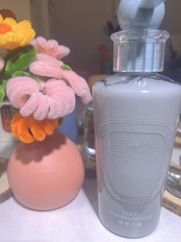 香氛身体乳 可可小姐