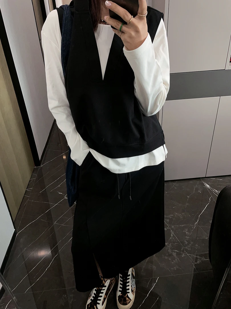 休闲运动卫衣半身裙套装女 新款洋气今年流行马甲三件套