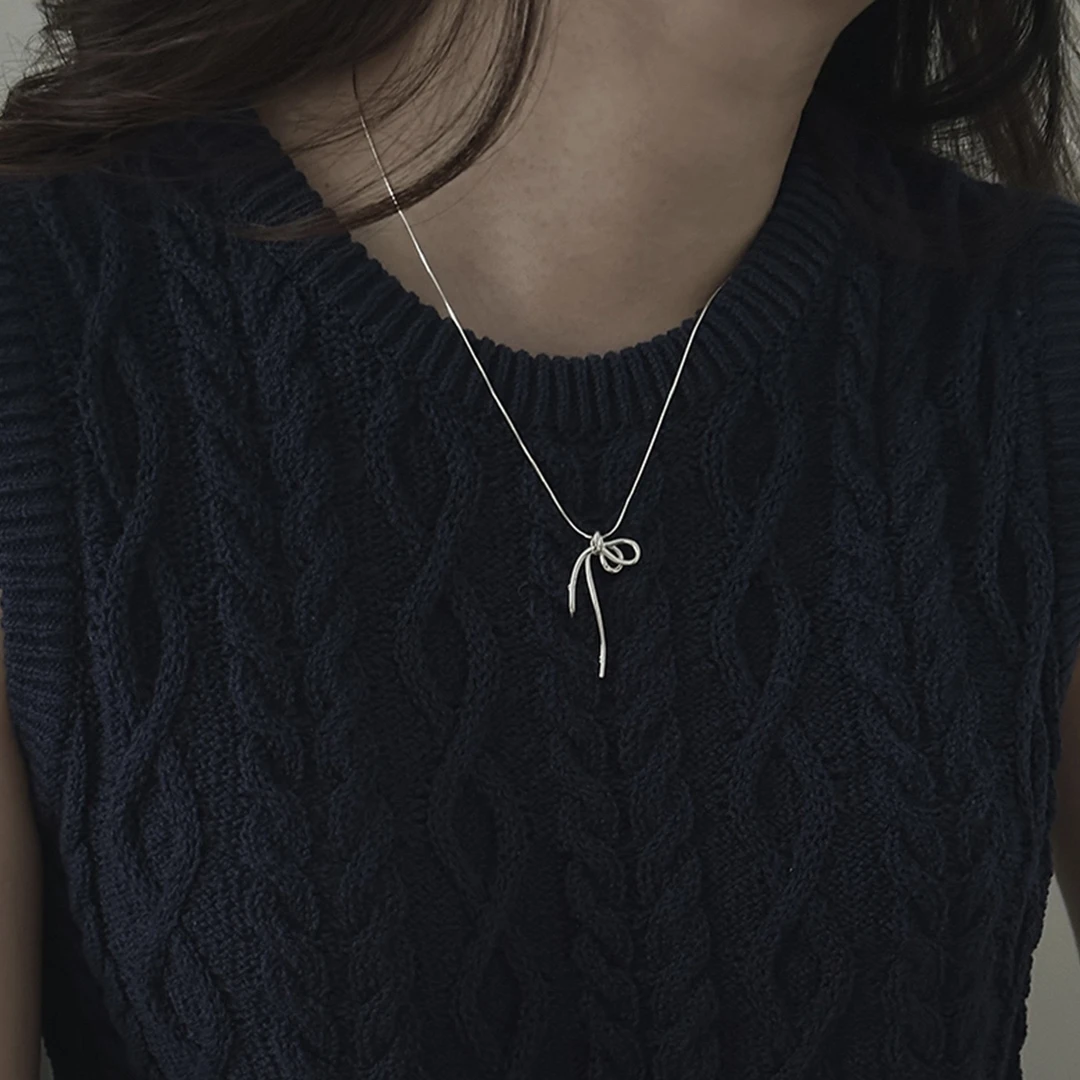 坠链均925银 轻奢小众纯银随意感线条蝴蝶结项链女简约设计锁骨链