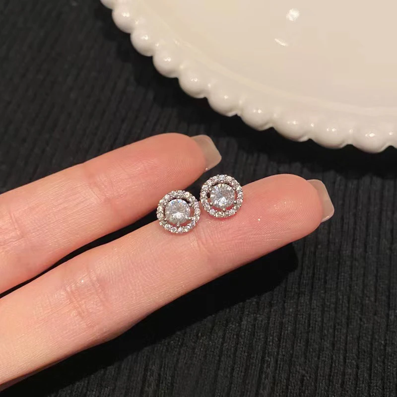 925银合成锆石耳饰 超闪耳钉简约小众简约高级感百搭气质耳环耳饰