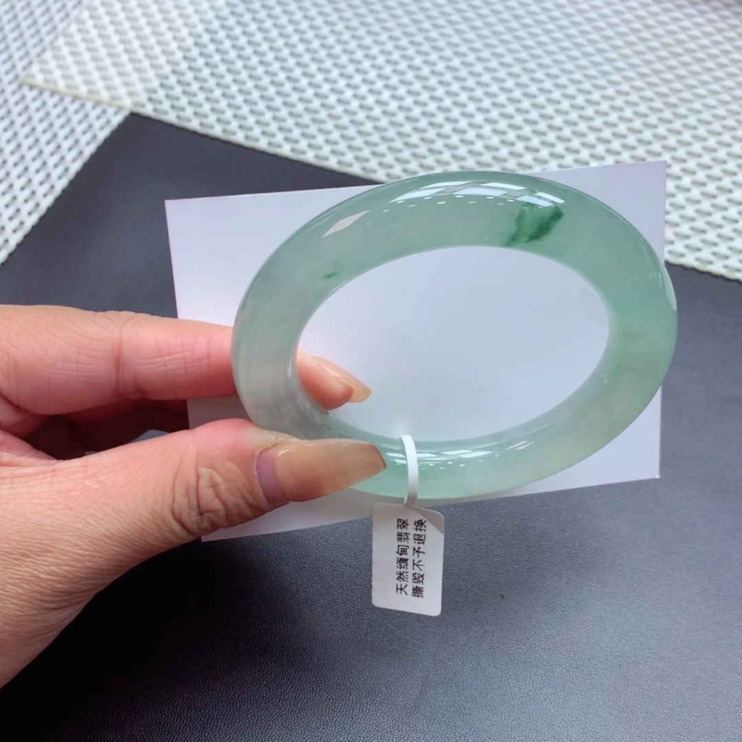 翡翠手镯未镶嵌缅甸翡翠手镯